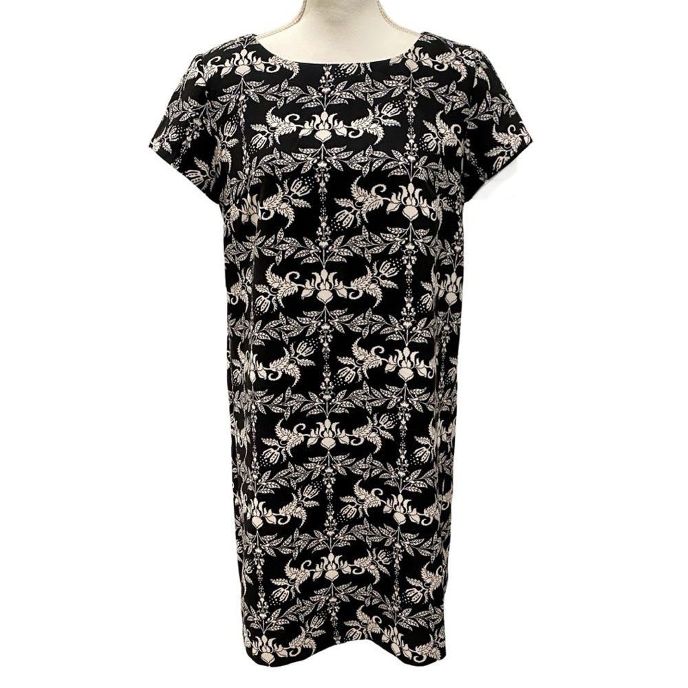 Philosophy Short Sleeve Shift Dress | Black & White Floral (M)